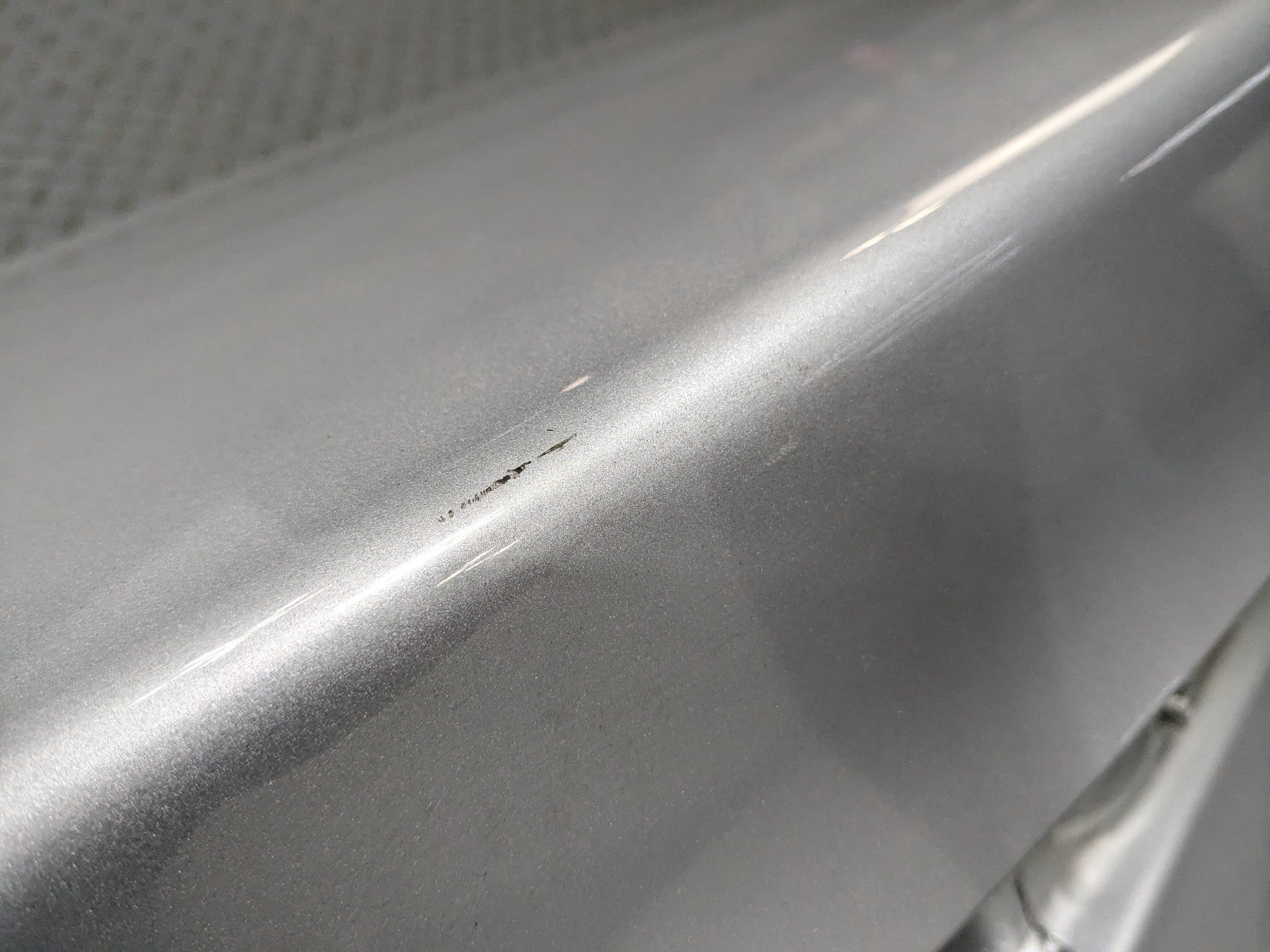 12 - 14 HYUNDAI AZERA OEM REAR TRUNK LID PANEL WITH EMBLEM SILVER FROST METALLIC