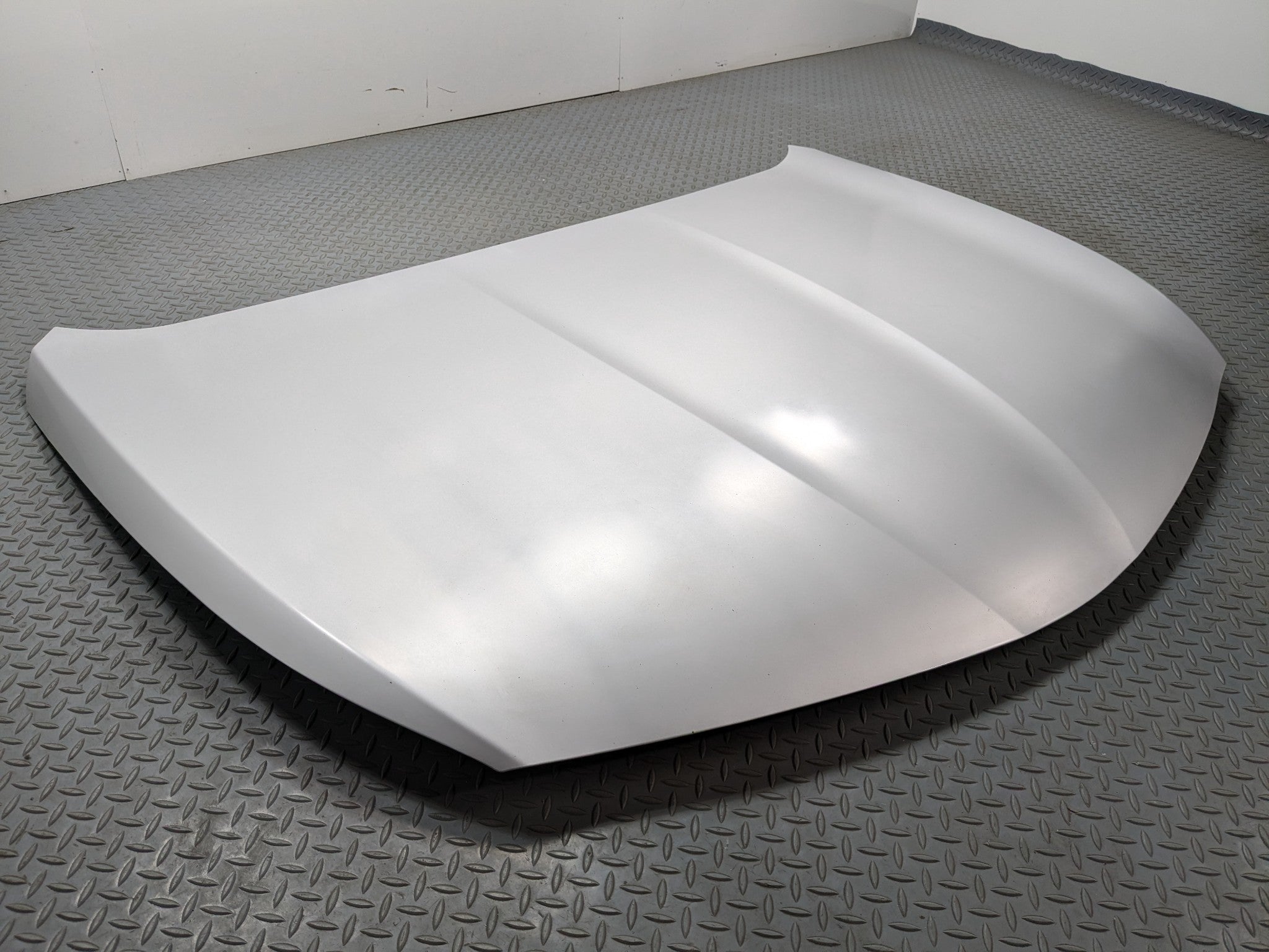 12 - 14 HYUNDAI AZERA OEM FRONT HOOD BONNET SHELL PANEL SILVER FROST METALLIC