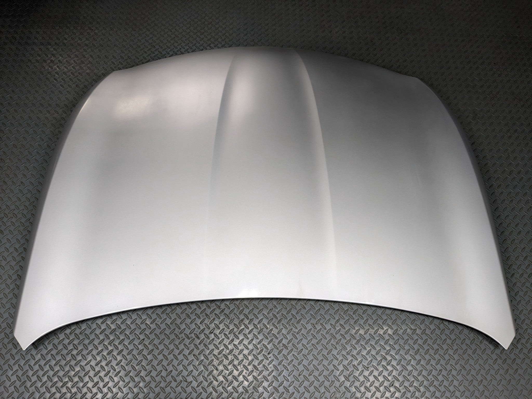 12 - 14 HYUNDAI AZERA OEM FRONT HOOD BONNET SHELL PANEL SILVER FROST METALLIC