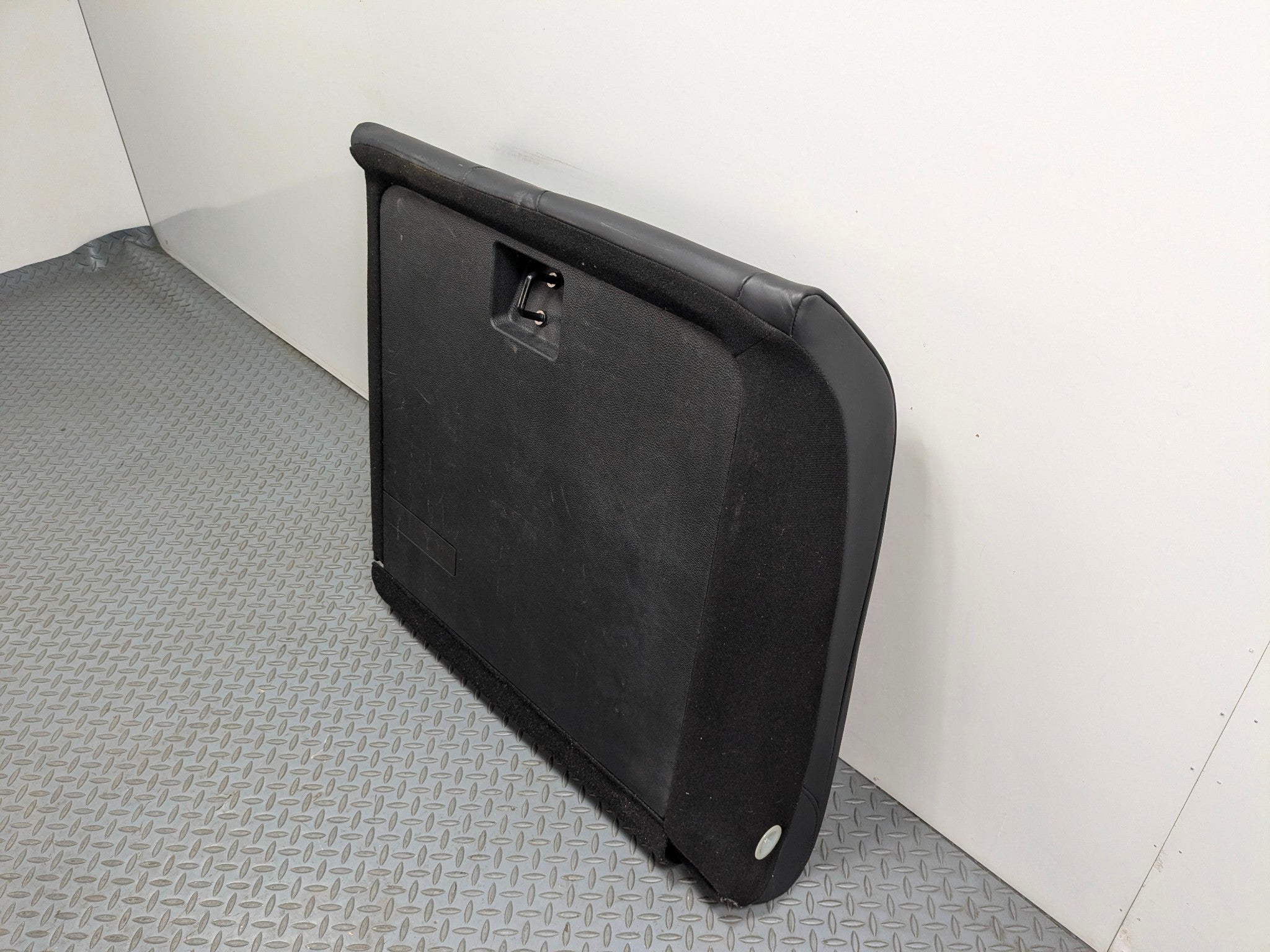 12 - 14 HYUNDAI AZERA OEM SEAT CUSHION LEATHER REAR UPPER RIGHT PASSENGER SIDE