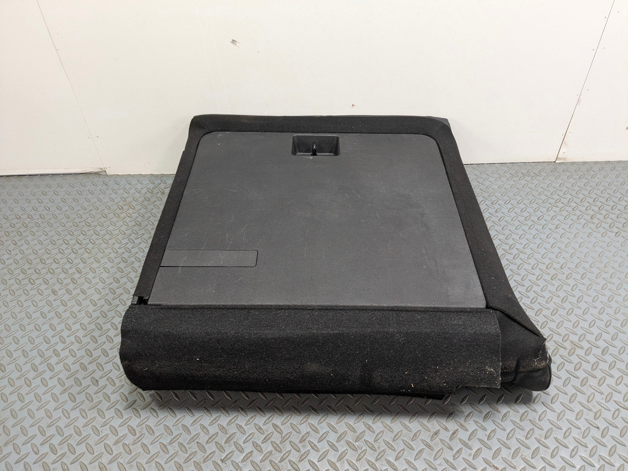 12 - 14 HYUNDAI AZERA OEM SEAT CUSHION LEATHER REAR UPPER RIGHT PASSENGER SIDE