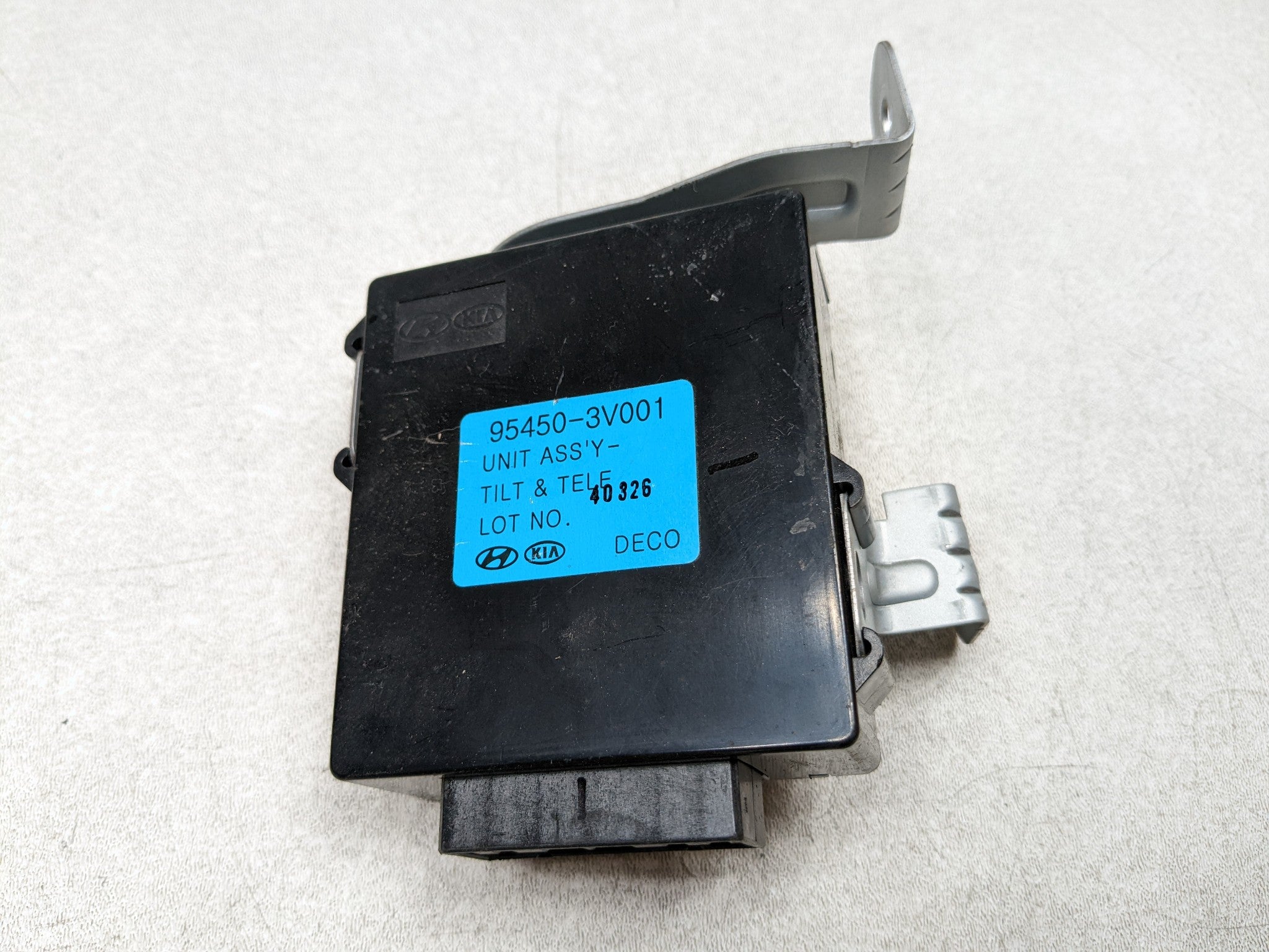 12 - 14 HYUNDAI AZERA OEM STEERING COLUMN TILT TELESCOPIC MEMORY CONTROL MODULE