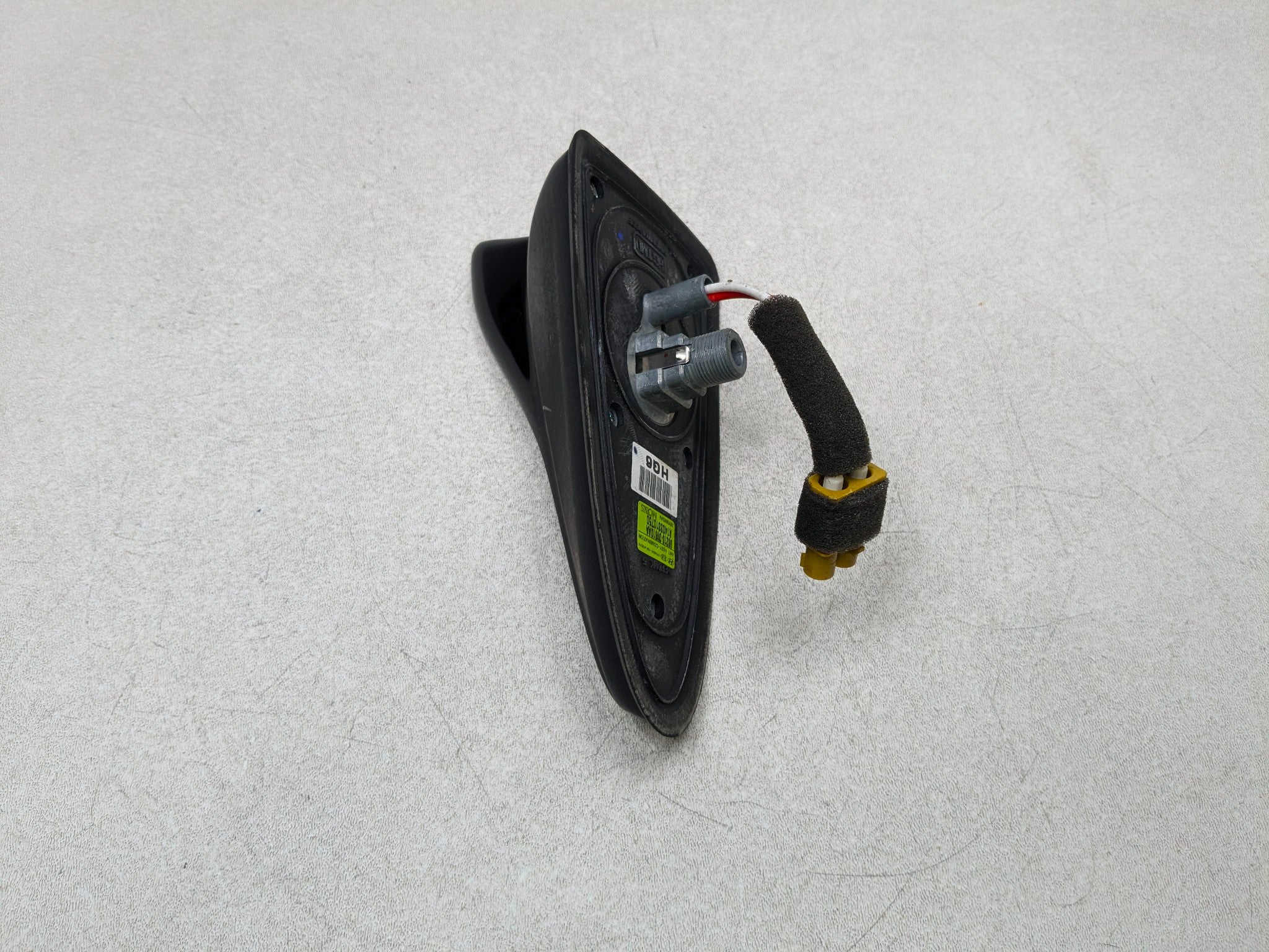 12 - 14 HYUNDAI AZERA OEM SHARK FIN ANTENNA SATELLITE RADIO REAR ROOF MOUNTED