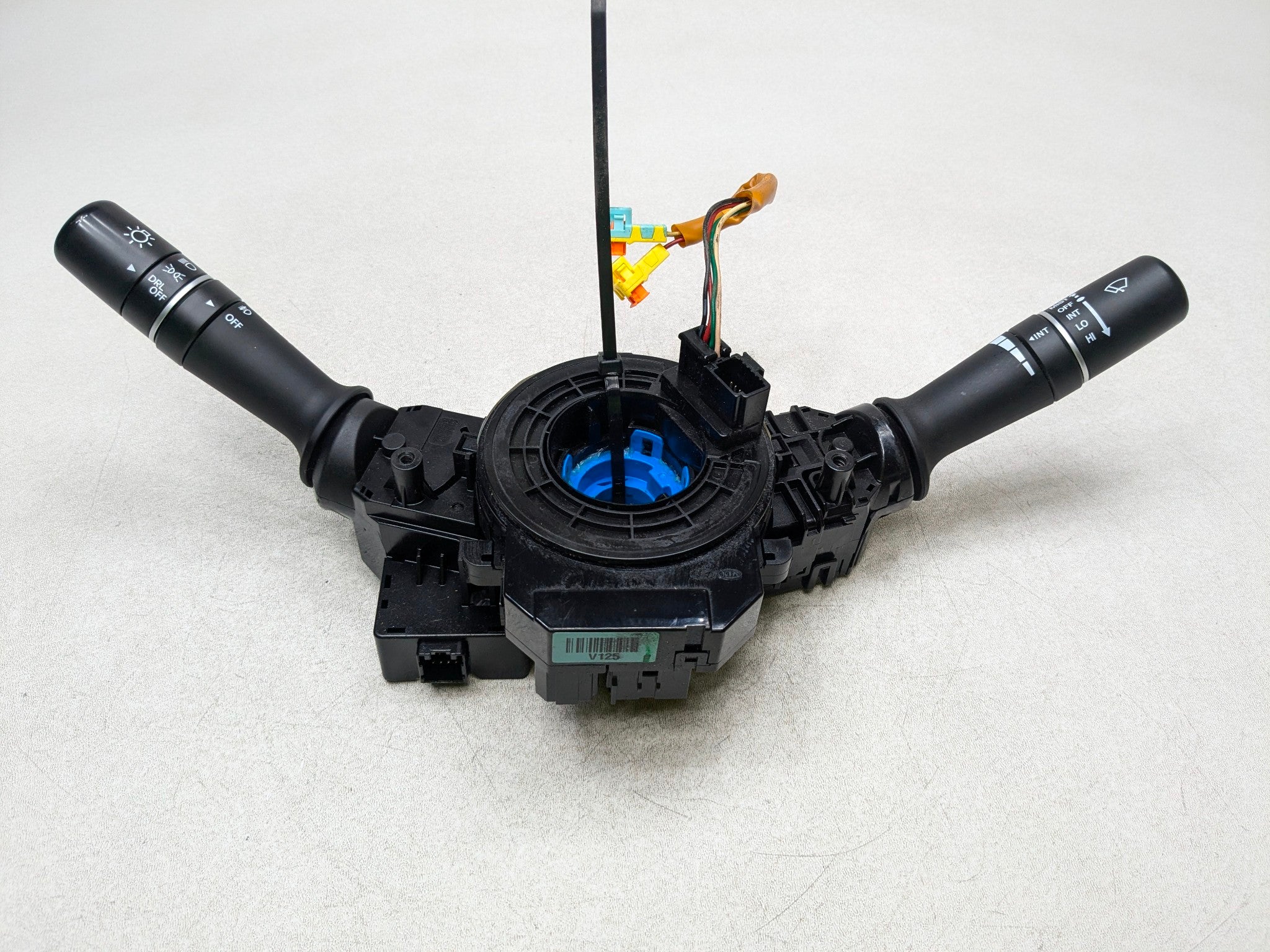 12 - 14 HYUNDAI AZERA OEM CLOCKSPRING SRS TURN SIGNAL WIPER COMBINATION SWITCH