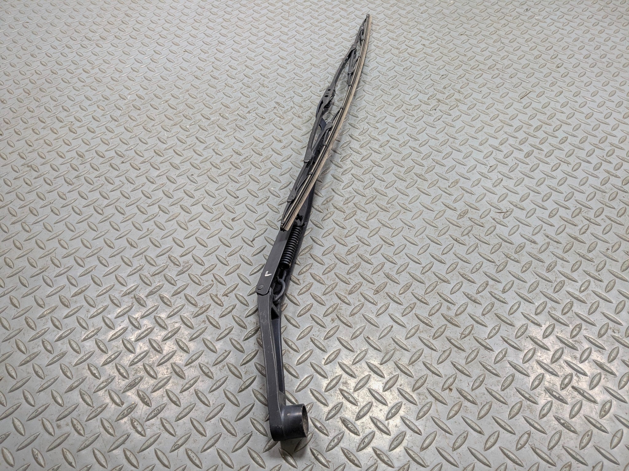 12 - 14 HYUNDAI AZERA OEM WINDSHIELD WIPER ARM WITH BLADE FRONT LEFT DRIVER SIDE
