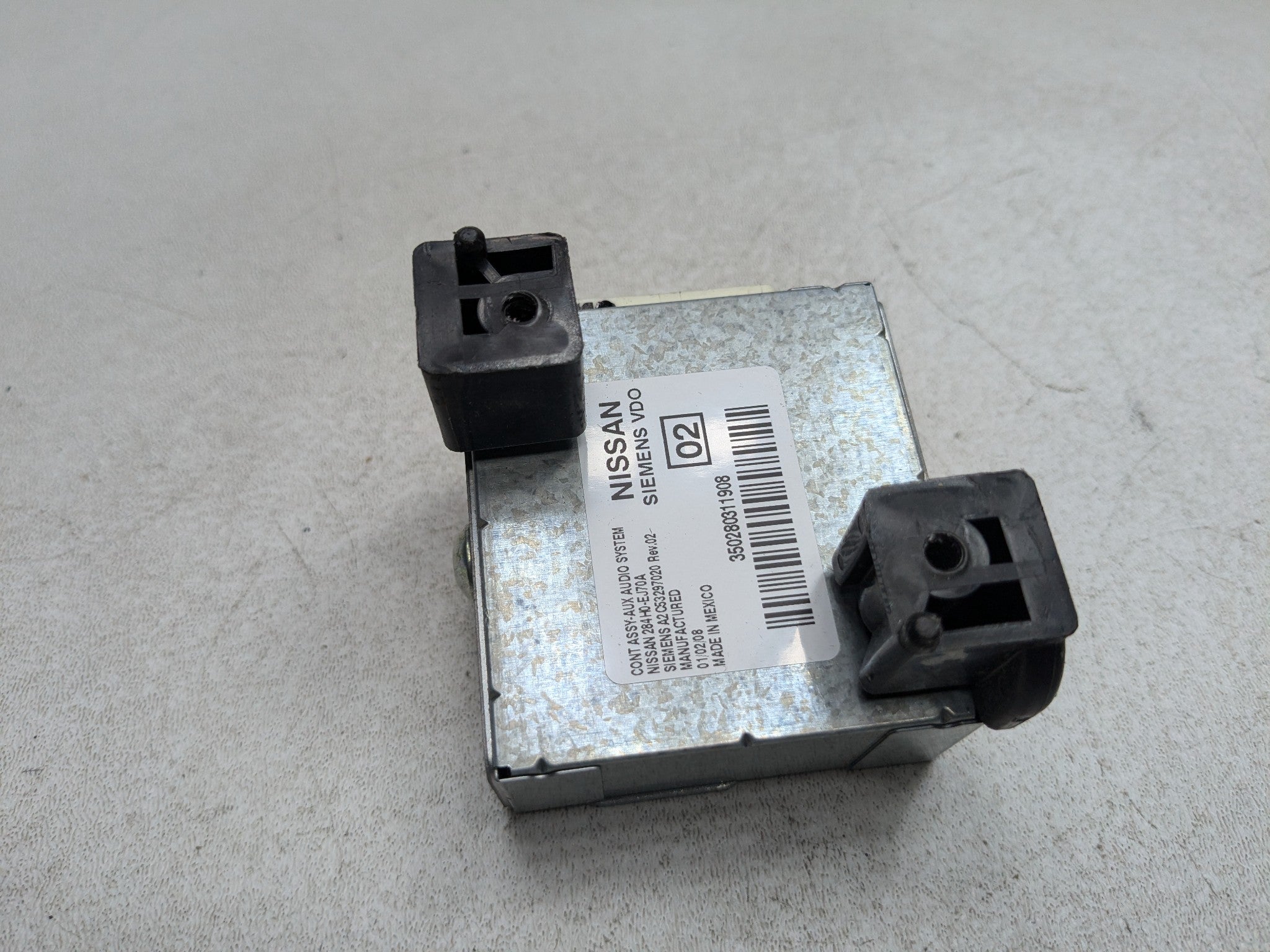 06 - 10 INFINITI M35 OEM AUX AUDIO SYSTEM COMPUTER CONTROL ADAPTER MODULE UNIT