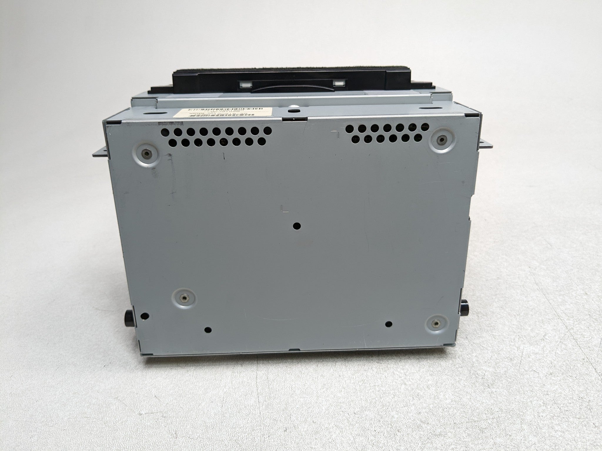 2008 - 2015 LAND ROVER LR2 OEM RADIO STEREO RECEIVER UNIT AUDIO VISUAL EQUIPMENT