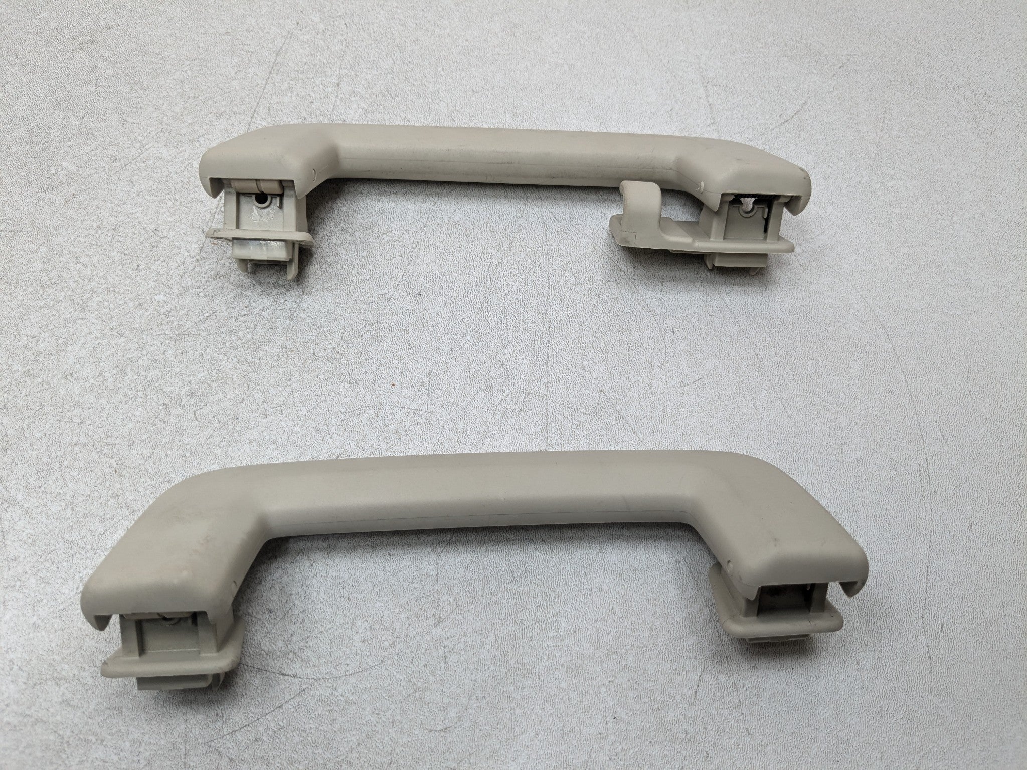 08-15 LAND ROVER LR2 OEM INTERIOR GRAB BAR HANDLE SET FRONT AND REAR UPPER ROOF