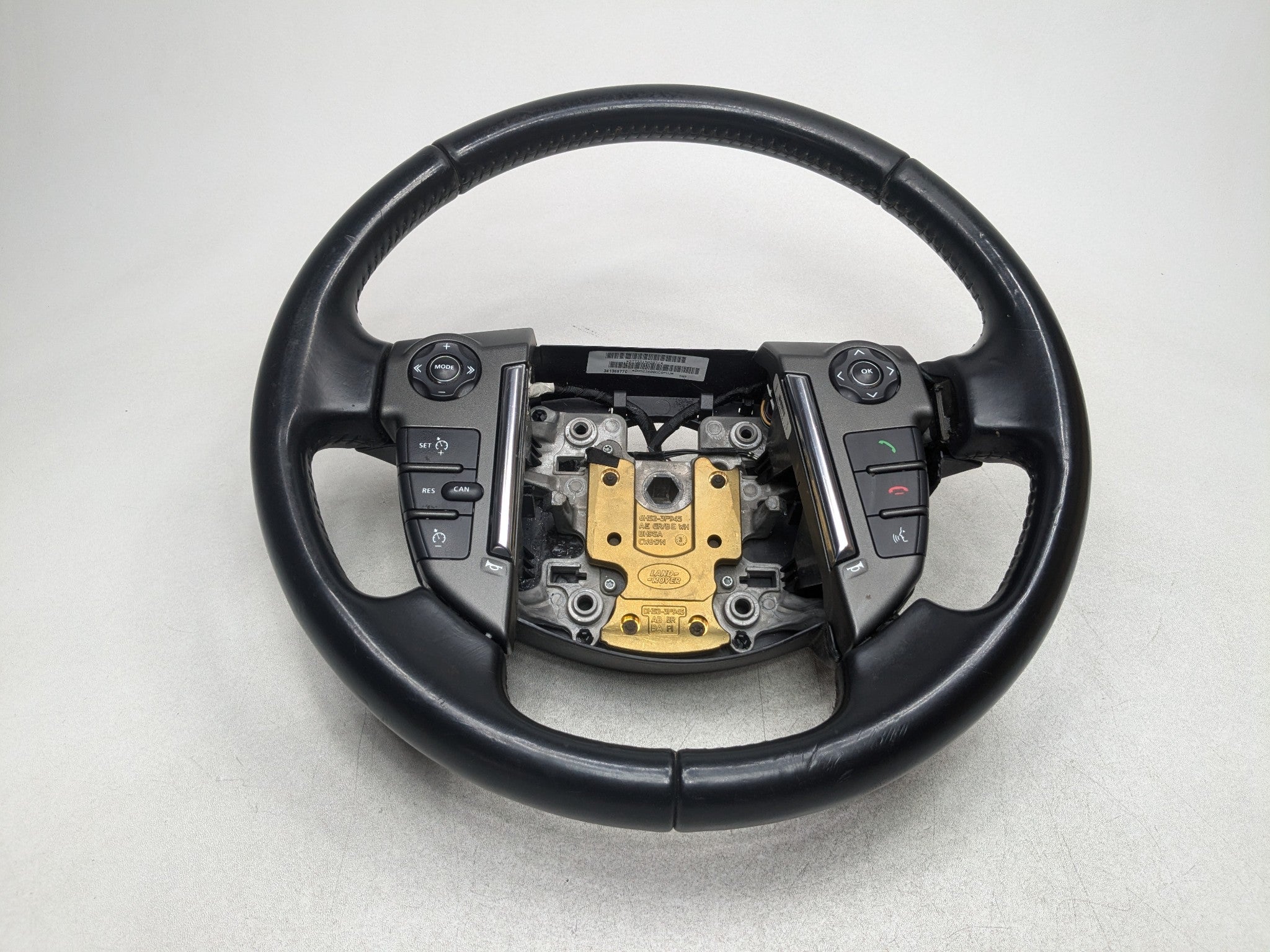 08 - 15 LAND ROVER LR2 OEM STEERING WHEEL WITH MULTIFUNCTIONAL CONTROL SWITCH