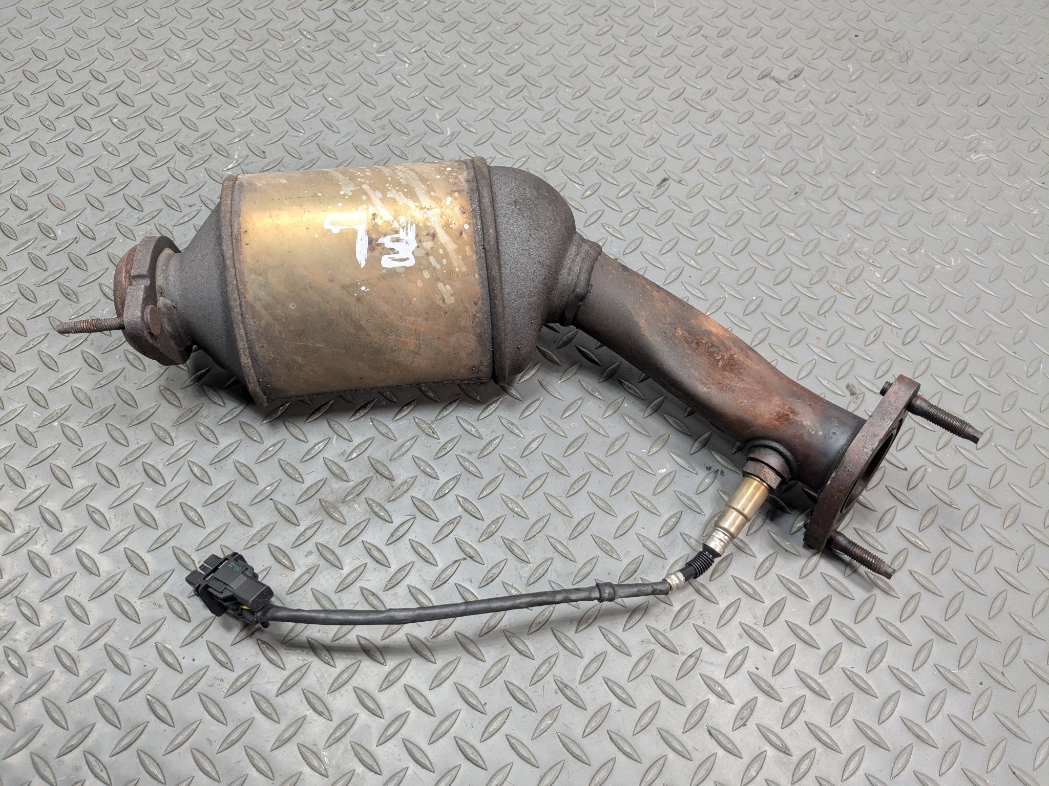 2004 - 2009 CADILLAC SRX OEM EXHAUST DOWNPIPE FRONT LEFT DRIVER SIDE