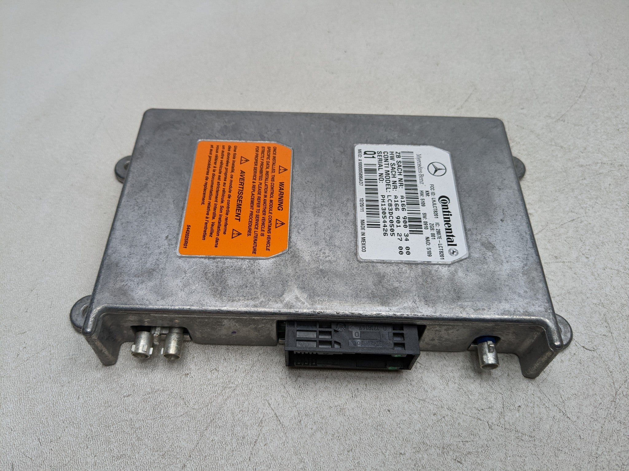 2012 - 2018 MERCEDES-BENZ CLS550 OEM VOICE COMMUNICATION CONTROL MODULE UNIT