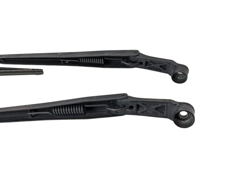 10 - 13 OEM LR RANGE ROVER SPORT FRONT LEFT AND RIGHT SIDE WINDSHIELD WIPER ARM