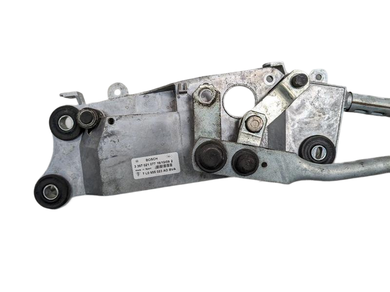 2008 - 2010 OEM PORSCHE CAYENNE FRONT WINDSHIELD WIPER MOTOR LINKAGE