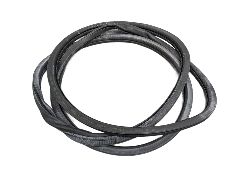 2008 - 2010 OEM PORSCHE CAYENNE FRONT LEFT SIDE DOOR SEAL WEATHERSTRIP RUBBER