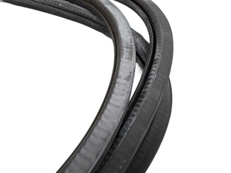 2008 - 2010 OEM PORSCHE CAYENNE FRONT RIGHT SIDE DOOR SEAL WEATHERSTRIP RUBBER