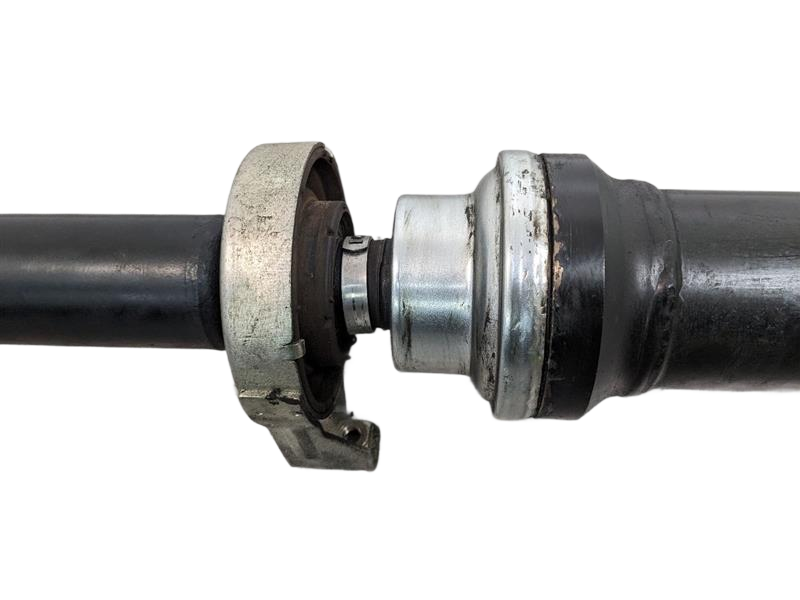 2008 - 2010 OEM PORSCHE CAYENNE REAR LOWER DRIVESHAFT CARDAN PROPELLER ASSEMBLY