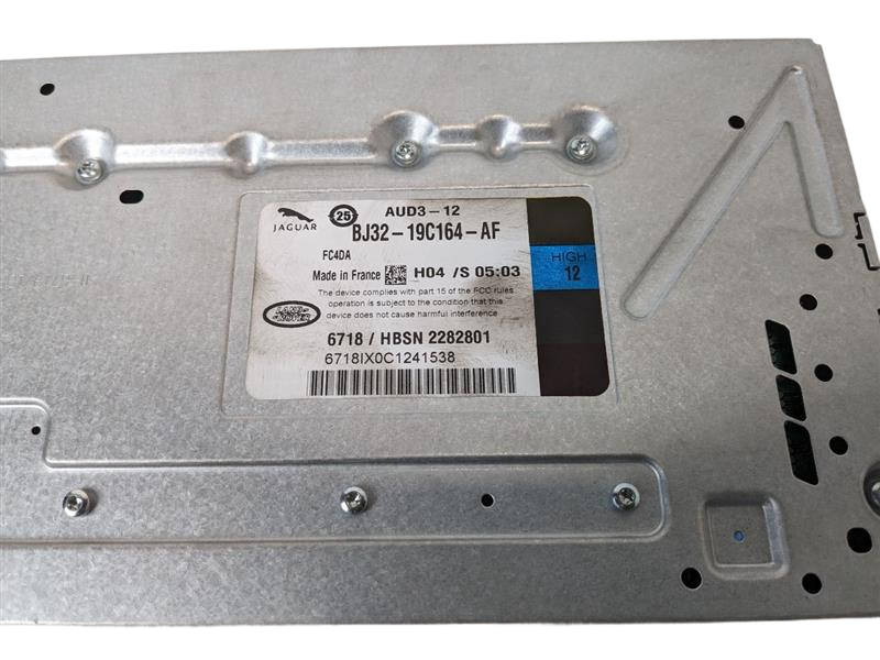 2010 - 2013 OEM LR RANGE ROVER SPORT AUDIO STEREO SOUND SYSTEM AMPLIFIER MODULE