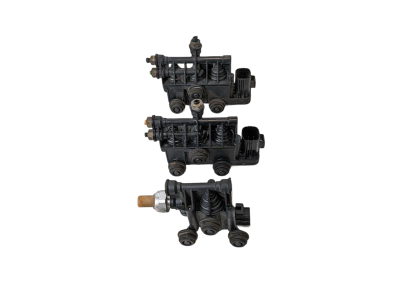 10 - 13 OEM LR RANGE ROVER SPORT AIR SUSPENSION RELIEF VALVE BLOCK SET OF THREE