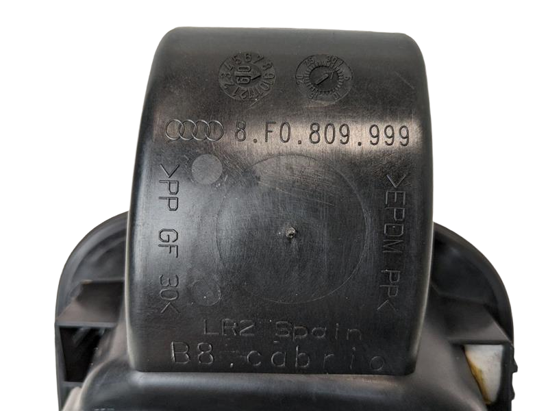 2008 - 2012 OEM AUDI A5 EXTERIOR FUEL GAS FILLER DOOR LID COVER CAP