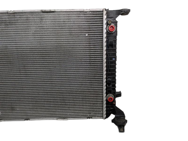 2008 - 2012 OEM AUDI A5 ENGINE COOLING RADIATOR CORE ASSEMBLY