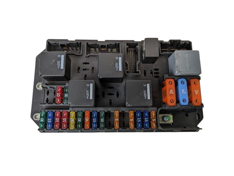 10 - 13 OEM LAND ROVER RANGE ROVER INTERIOR RELAY JUNCTION BLOCK CABIN FUSE BOX