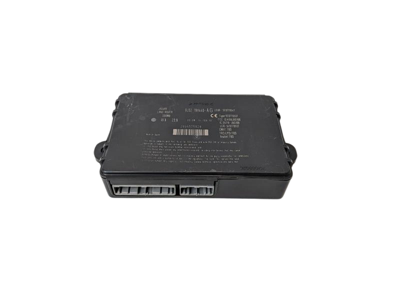 2010 - 2013 OEM LAND ROVER RANGE ROVER ANTI THEFT KEYLESS ENTRY CONTROL MODULE