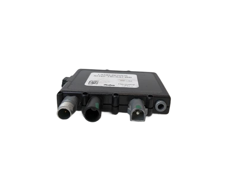 2010 - 2013 OEM LAND ROVER RANGE ROVER ANTENNA AMPLIFIER CONTROL MODULE