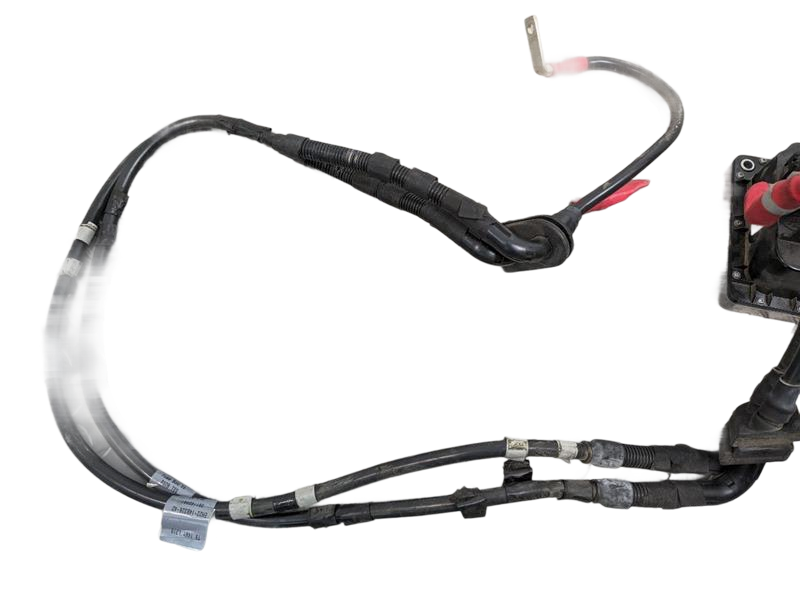 2014 - 2016 OEM LAND ROVER LR4 POWER DISTRIBUTION MODULE WITH BATTERY CABLE
