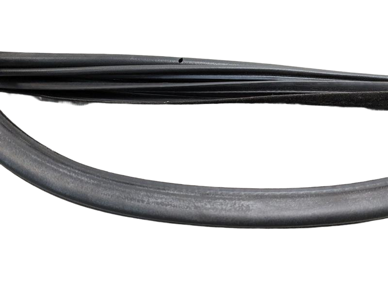 2014 - 2016 OEM LAND ROVER LR4 FRONT LEFT SIDE DOOR SEAL WEATHERSTRIP RUBBER