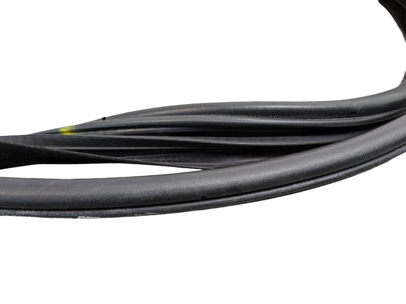 2014 - 2016 OEM LAND ROVER LR4 FRONT RIGHT SIDE DOOR SEAL WEATHERSTRIP RUBBER