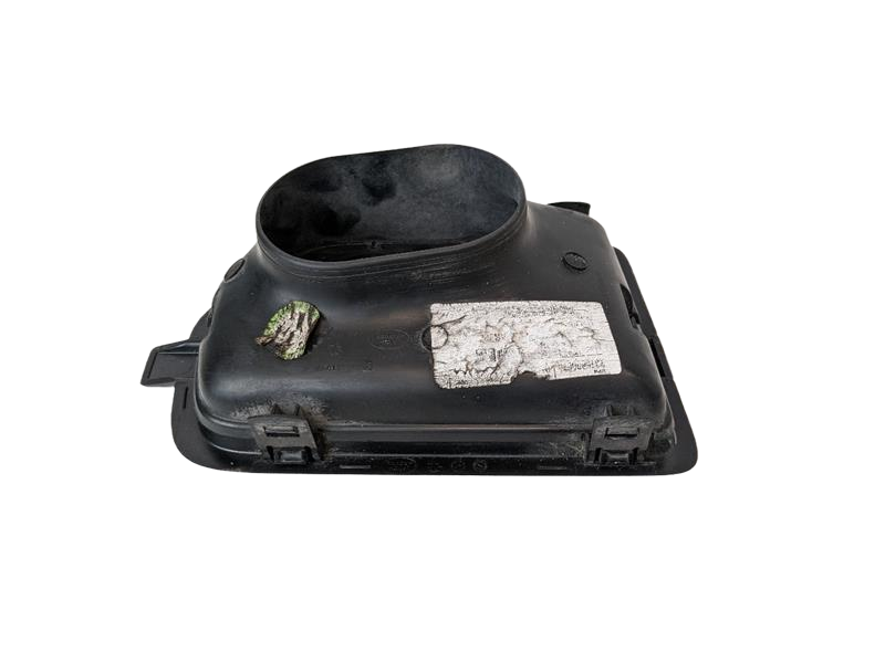 2014 - 2016 OEM LAND ROVER LR4 RIGHT PASSENGER SIDE FENDER VENT GRILLE