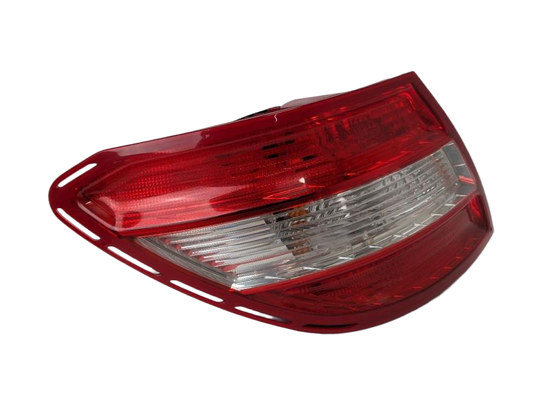 2008 - 2015 OEM MERCEDES-BENZ C300 REAR LEFT DRIVER SIDE TAIL LAMP ASSEMBLY