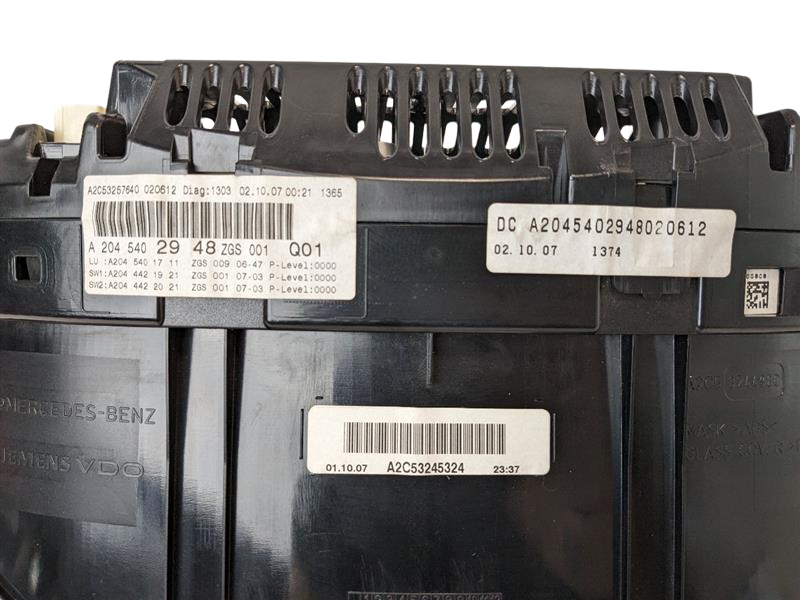 2008 - 2015 OEM MERCEDES BENZ C300 INSTRUMENT CLUSTER GAUGE SPEEDOMETER