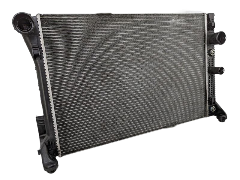 2008 - 2015 OEM MERCEDES BENZ C300 ENGINE COOLING RADIATOR ASSEMBLY