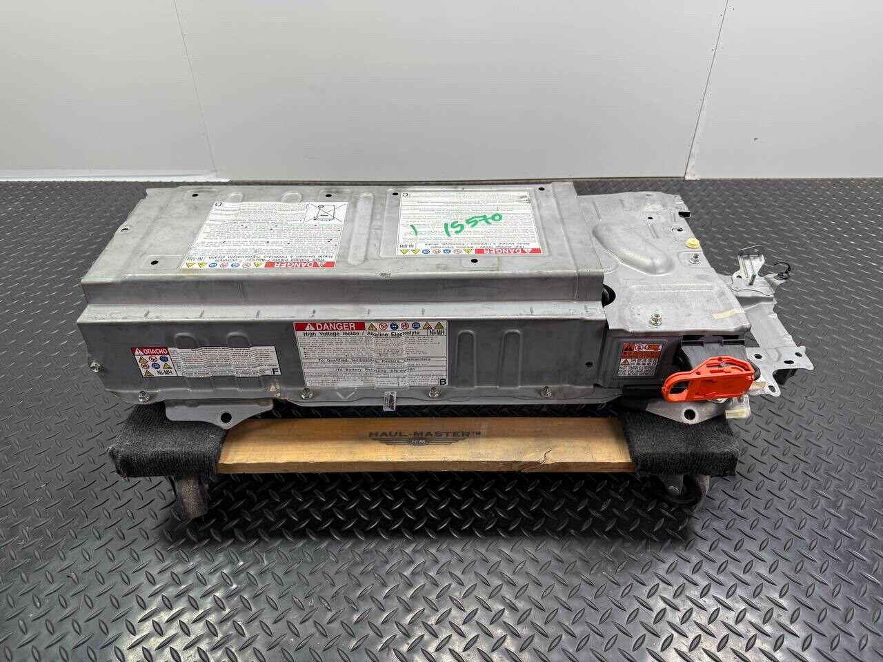 10 - 15 OEM TOYOTA PRIUS AND CT200H HYBRID BATTERY ASSEMBLY US SPEC 1.8 LEXUS