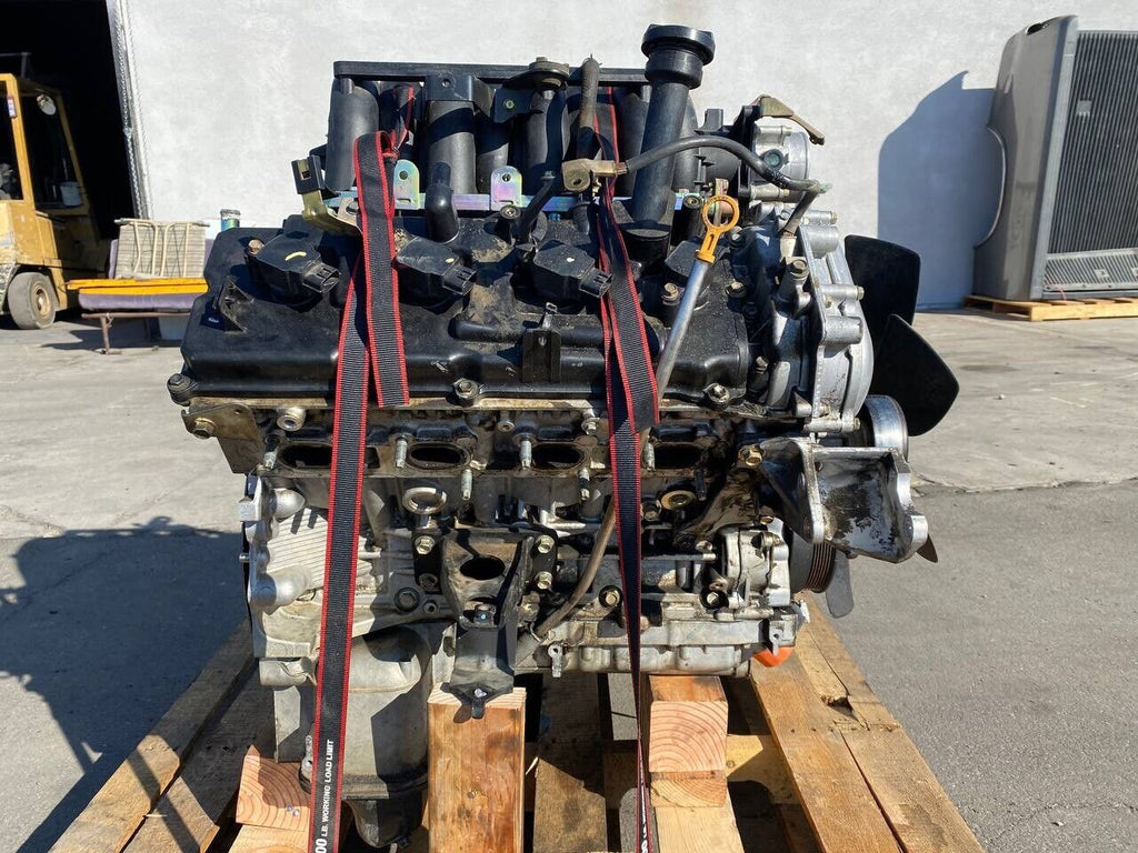 2005 - 2006 NISSAN ARMADA TITAN QX56 VK56DE 5.6L  V8 ENGINE MOTOR ASSEMBLY OEM
