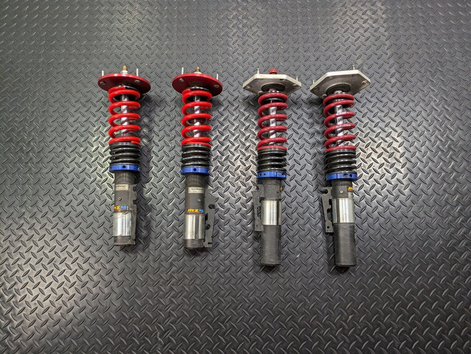 JRZ RS ONE SPORT COIL OVER SUSPENSION SYSTEM FOR PORSCHE CAYMAN / BOXSTER 987