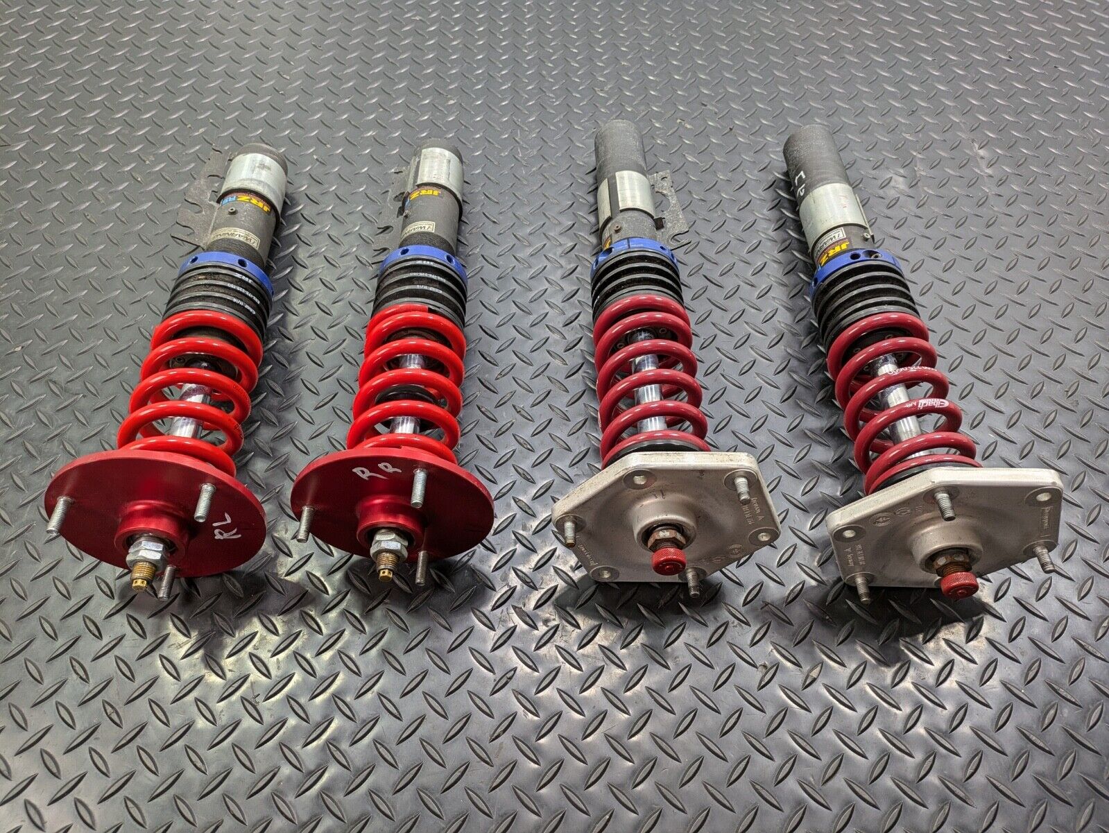 JRZ RS ONE SPORT COIL OVER SUSPENSION SYSTEM FOR PORSCHE CAYMAN / BOXSTER 987