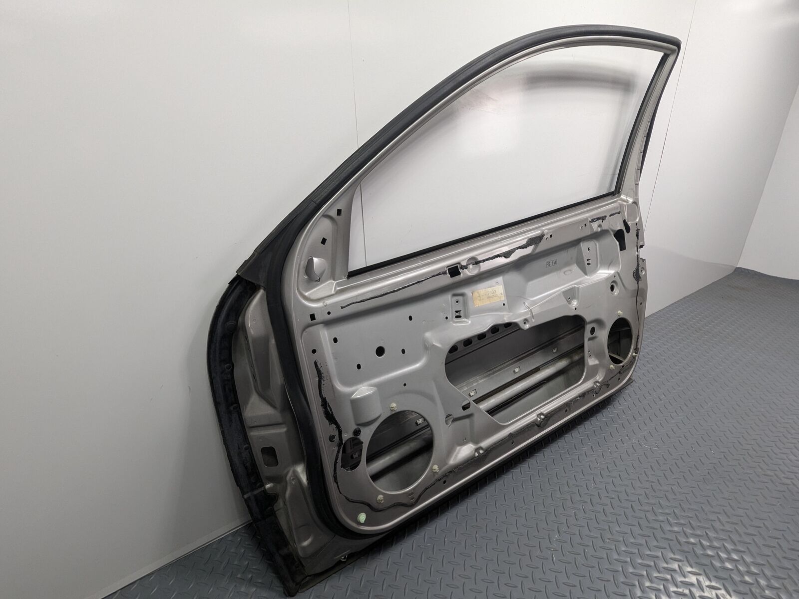 2004 - 2006 OEM MERCEDES-BENZ C230 FRONT RIGHT PASSENGER SIDE DOOR SHELL PANEL