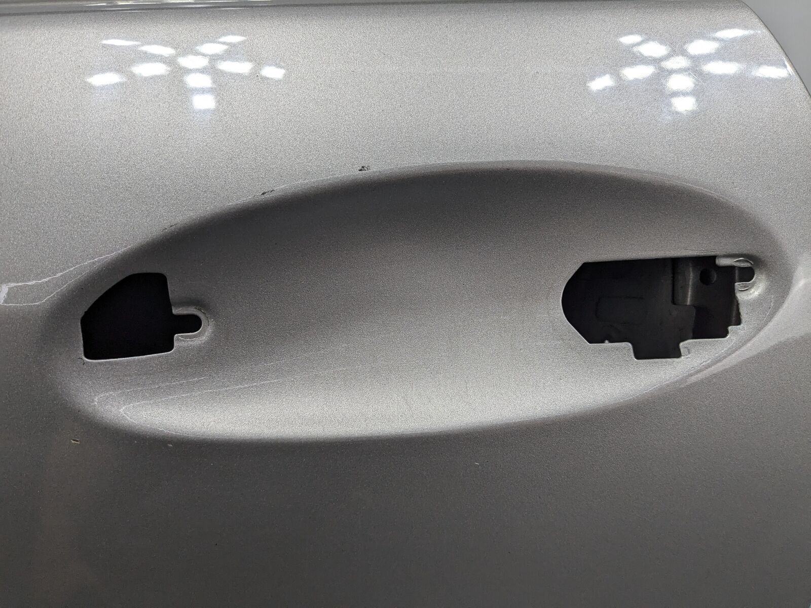 2004 - 2006 OEM MERCEDES-BENZ C230 FRONT LEFT DRIVER SIDE DOOR SHELL PANEL