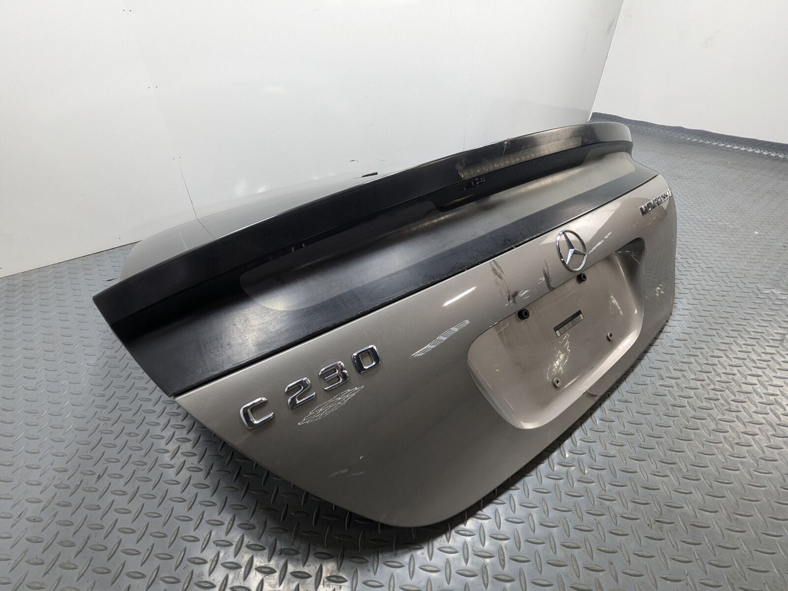 2004 - 2006 OEM MERCEDES-BENZ C230 REAR TRUNK WITH GLASS ASSEMBLY MOUNTAIN MIST