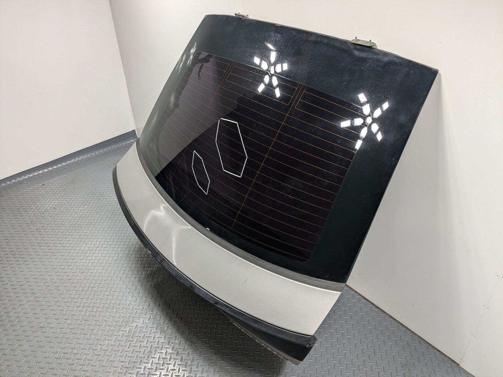 2004 - 2006 OEM MERCEDES-BENZ C230 REAR TRUNK WITH GLASS ASSEMBLY MOUNTAIN MIST