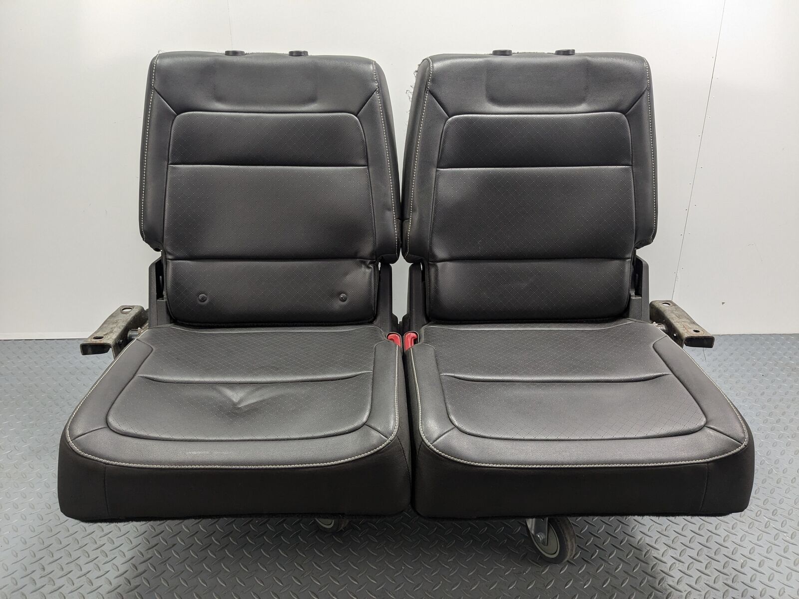 2009 - 2012 OEM FORD FLEX REAR LEFT SIDE 2ND ROW SEAT ASSEMBLY LEATHER BLACK