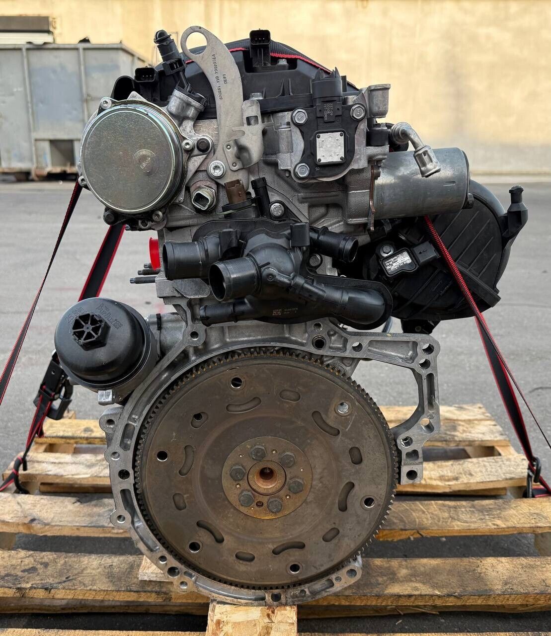 2007 - 2010 BMW MINI COOPER CUBMAN BASE 1.6L ENGINE MOTOR ASSEMBLY OEM  OFFER