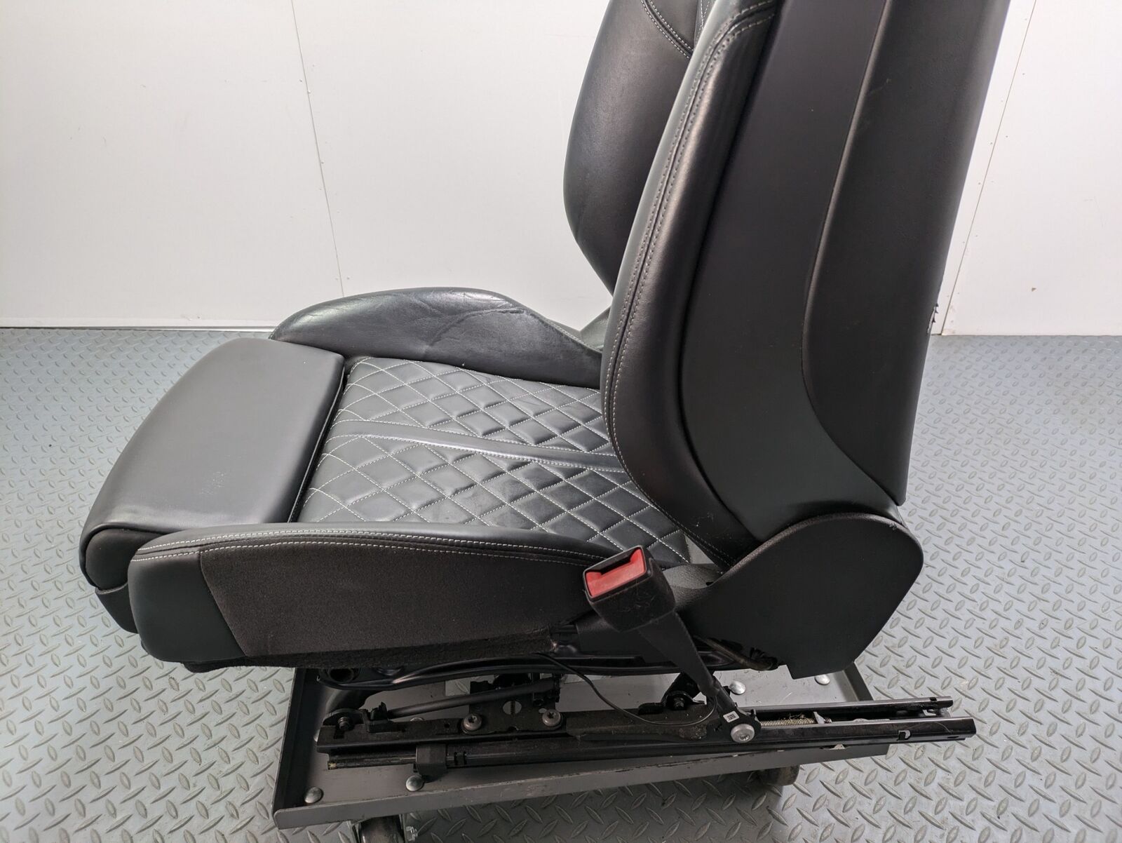 2017 - 2022 OEM AUDI S4 FRONT RIGHT PASSENGER SIDE SEAT BLACK LEATHER ASSEMBLY