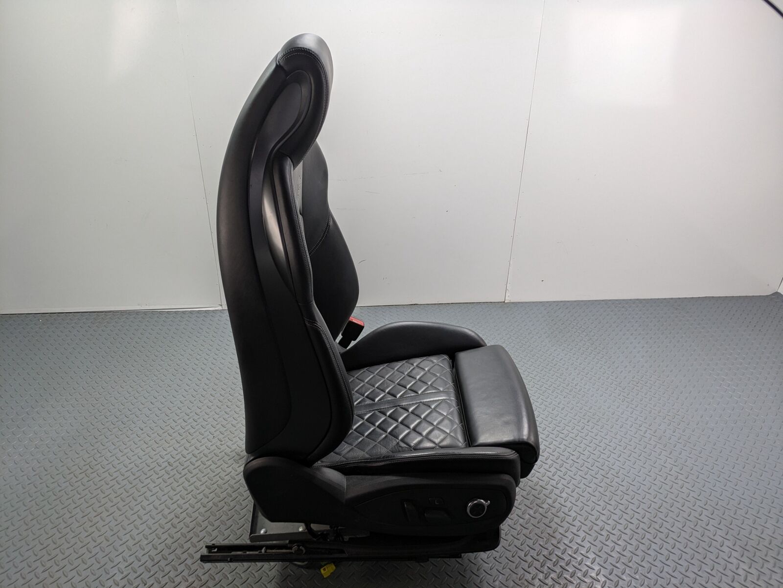 2017 - 2022 OEM AUDI S4 FRONT RIGHT PASSENGER SIDE SEAT BLACK LEATHER ASSEMBLY