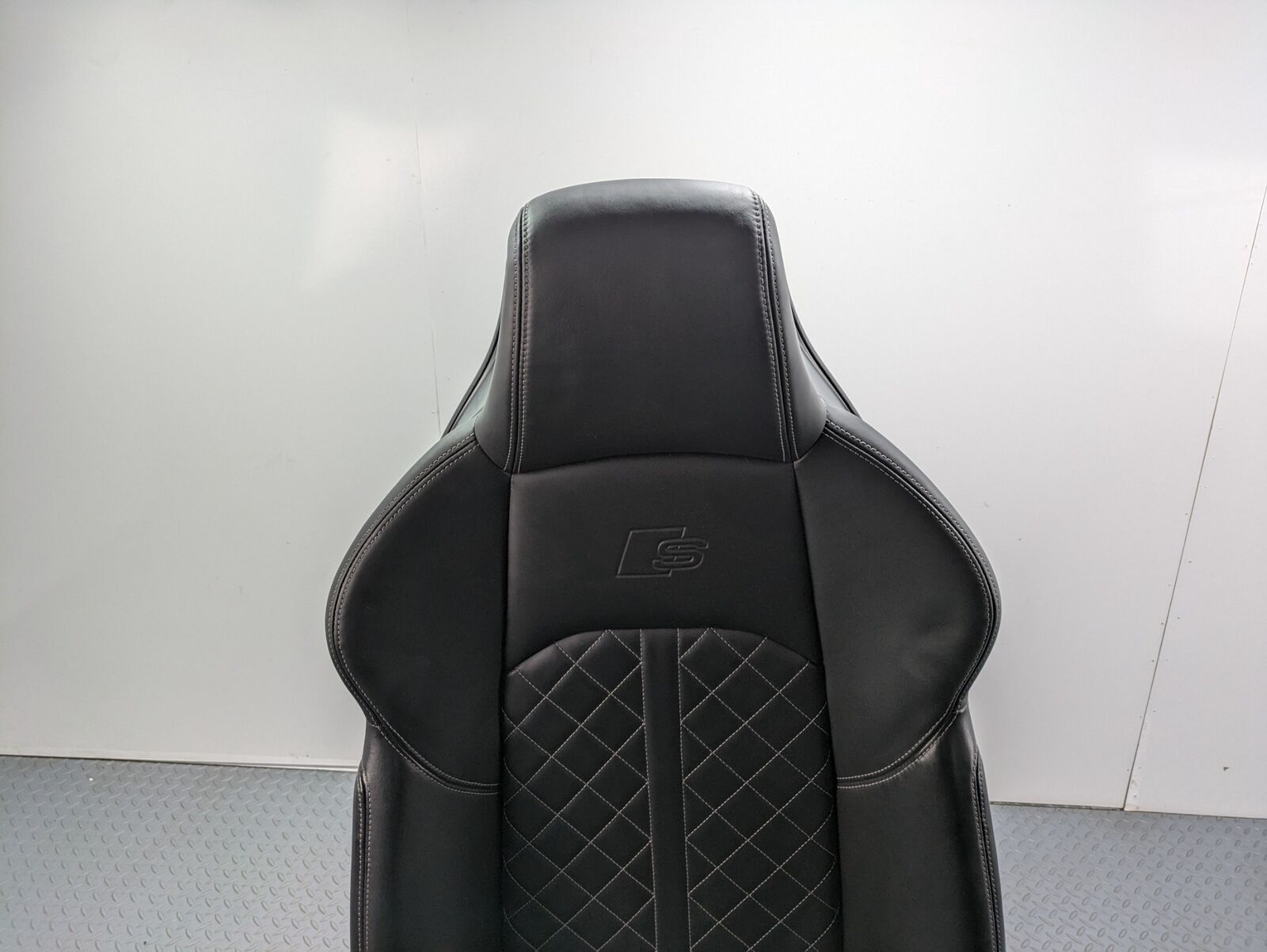 2017 - 2022 OEM AUDI S4 FRONT RIGHT PASSENGER SIDE SEAT BLACK LEATHER ASSEMBLY