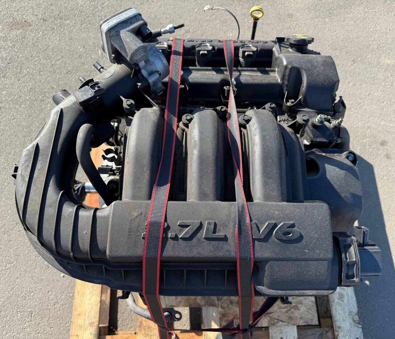2006 - 2010 CHRYSLER 300 DODGE CHARGER MAGNUM OEM 2.7L ENGINE MOTOR ASSEMBLY LOW