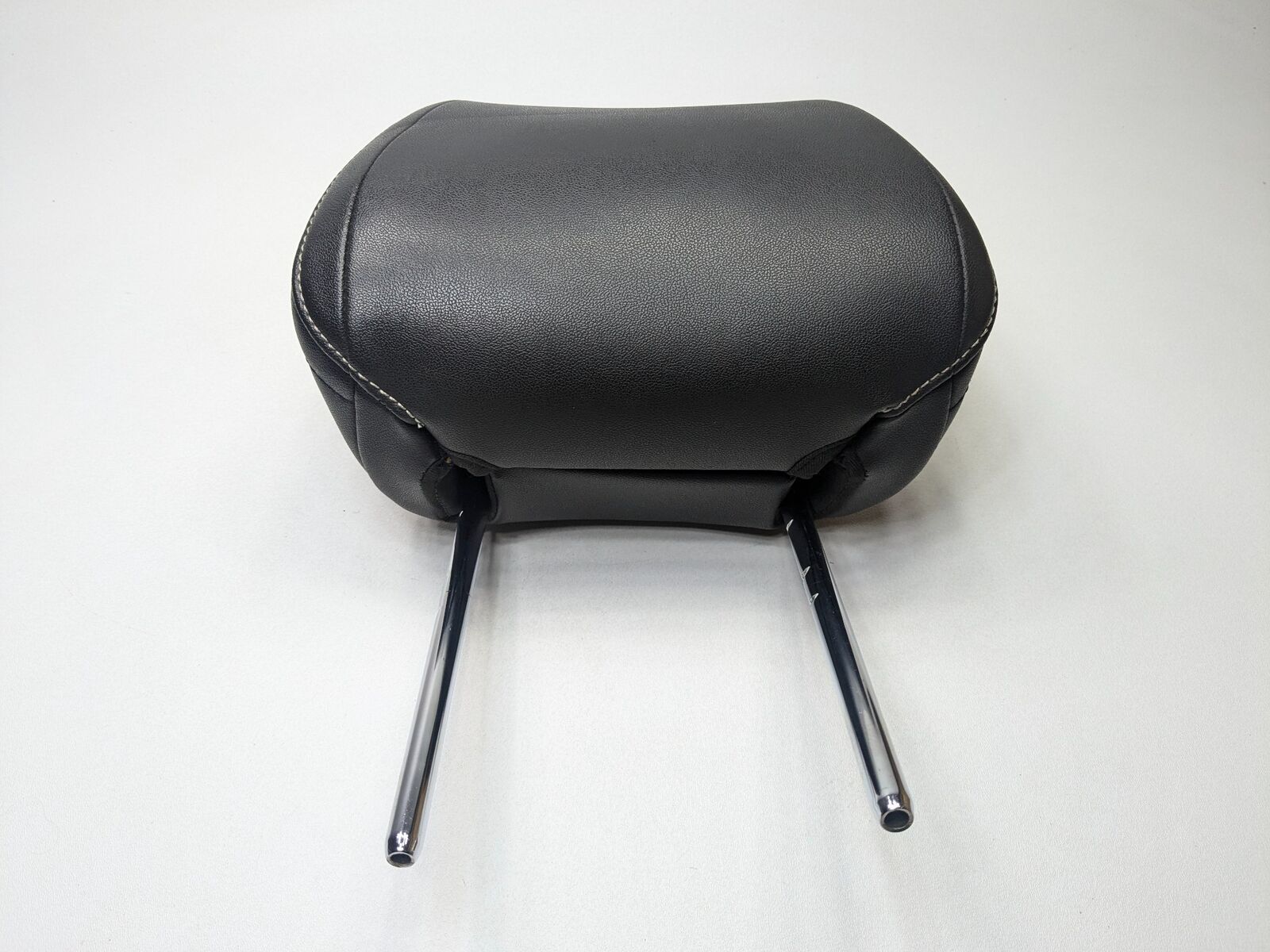 2009 - 2012 OEM FORD FLEX FRONT LEFT AND RIGHT DRIVER SIDE HEADREST BLACK