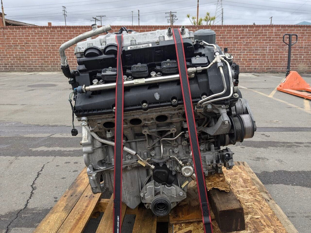 2010 - 2012 Land Rover Range Rover Engine Motor OEM 5.0L SUPERCHARGED L322